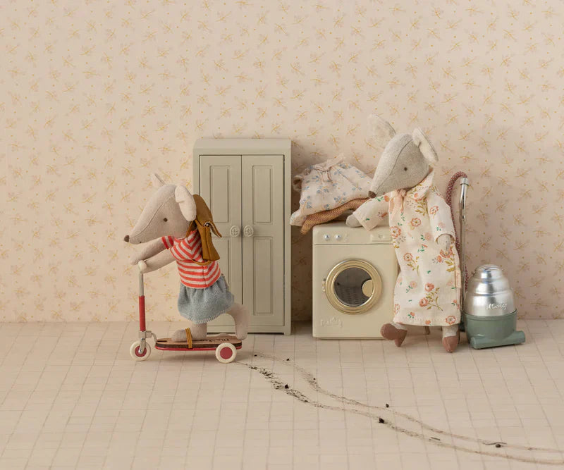 Maileg Kick board, Mouse - Red